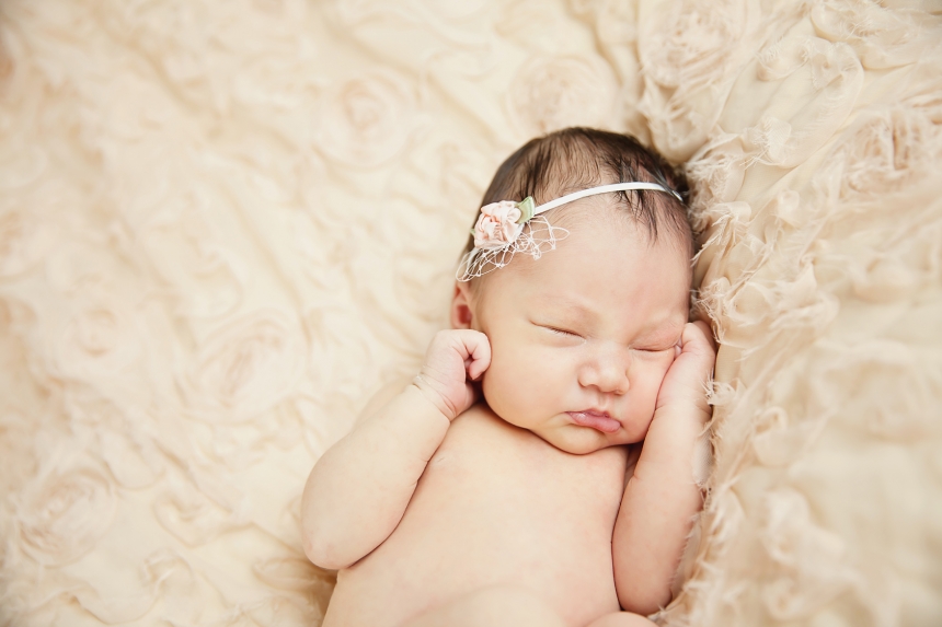 renton newborn photographer