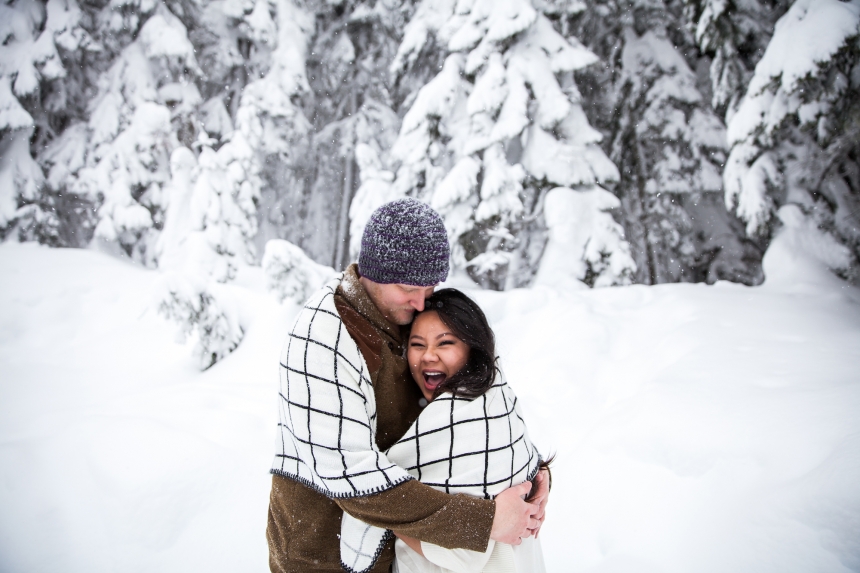 lynnwood engagement photographer