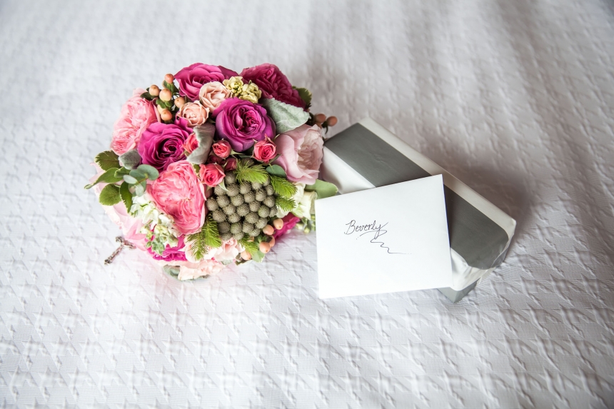 seattle wedding photographer holy names