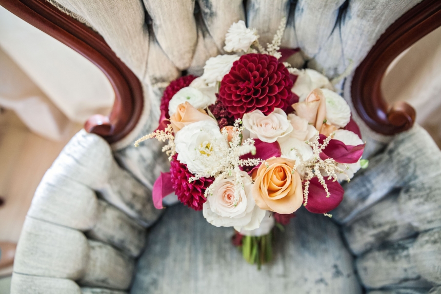 auburn wedding photographer wine & roses