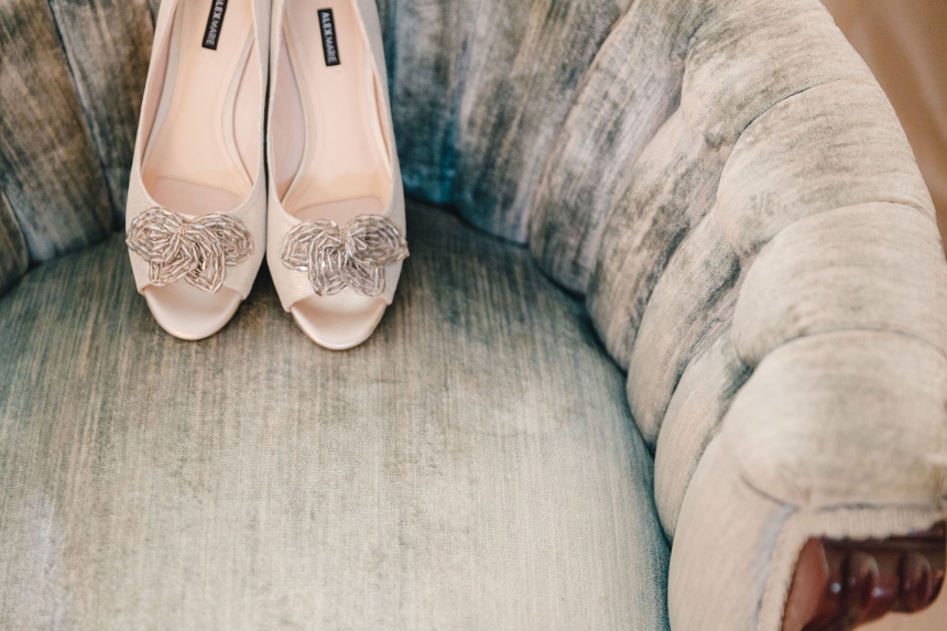 wine and roses auburn wedding photographer