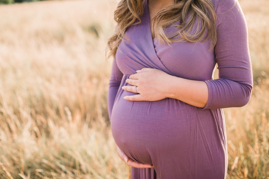 seattle maternity photographer