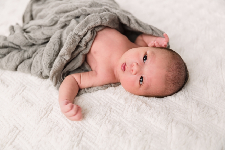 seattle newborn baby photographer