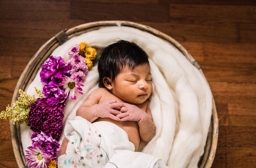 seattle newborn baby photographer