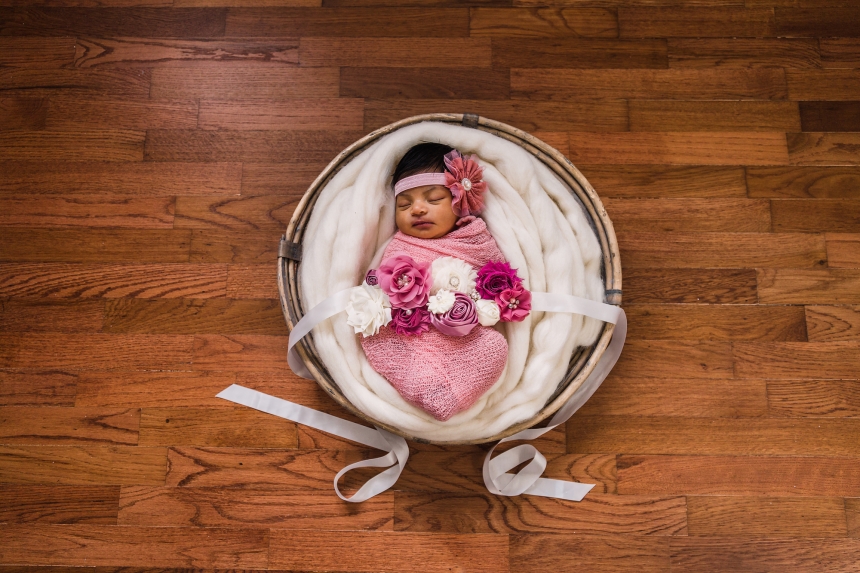 seattle newborn baby photographer