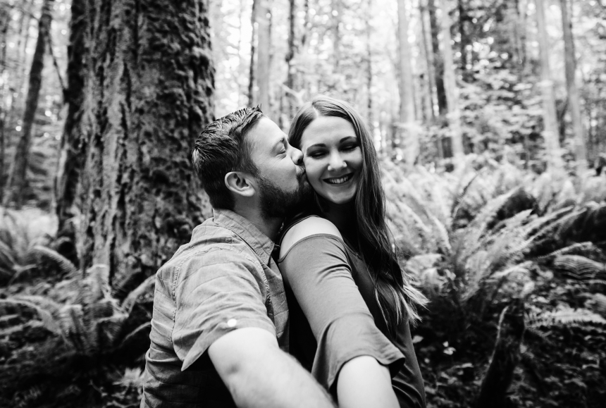 olympia engagement photographer